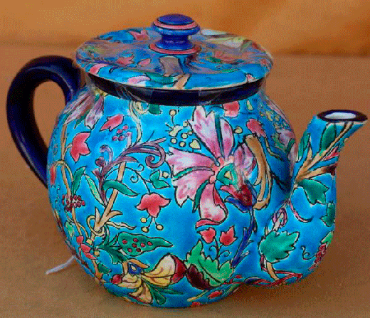 антикварный чайник с росписью и эмалью