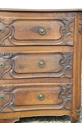 antique furniture commode in walnut 18 century