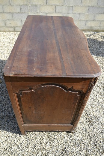 vintage furniture walnut chest of drawers 18 century