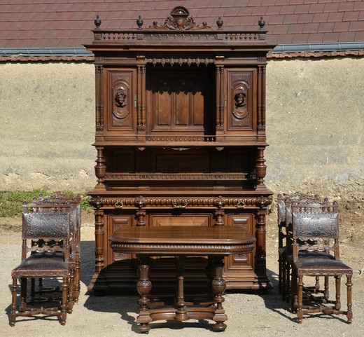 антикварная мебель - столовый гарнитур в стиле генрих 2