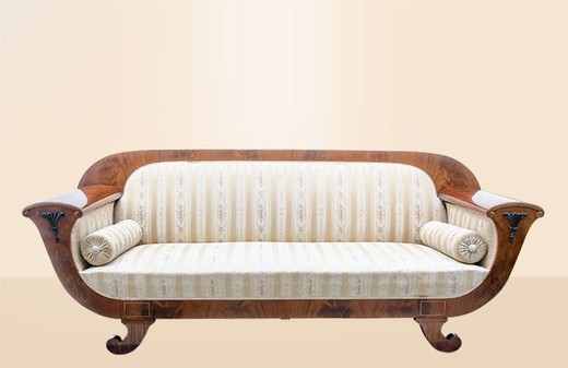 антикварная мебель - диван из ореха