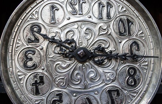 старинные часы из дуба в стиле ар деко, 20 век