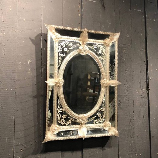 Антикварное венецианское зеркало