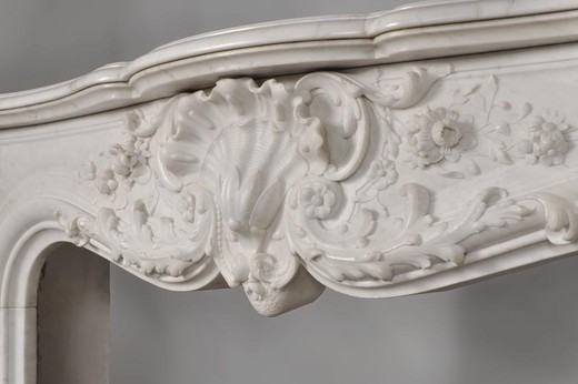 винтажный каминный портал, белый мрамор, 19 век