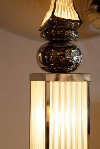 мебель антиквар - лампа в стиле арт-деко