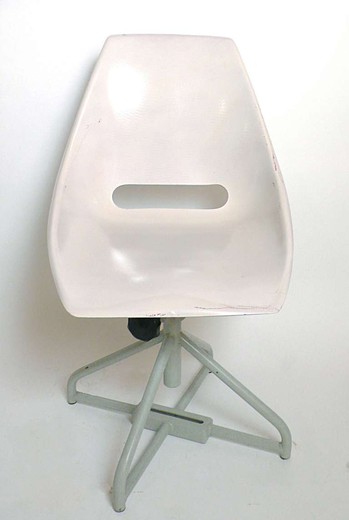 мебель для лофта - стул из стеклопластика