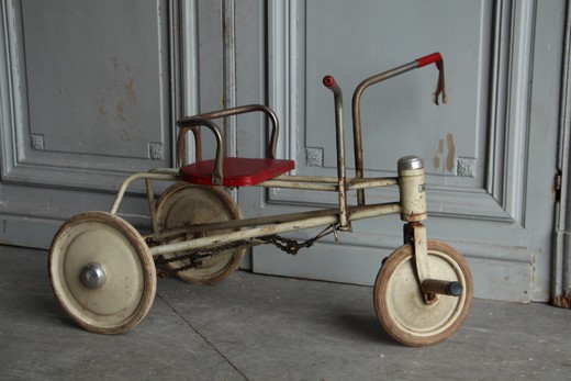 antique bike