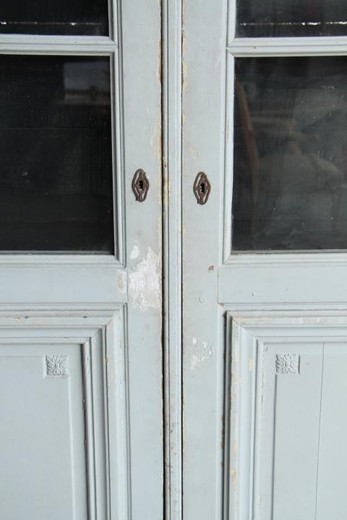 antique white door
