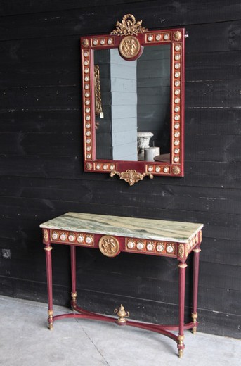 antique console with mirror