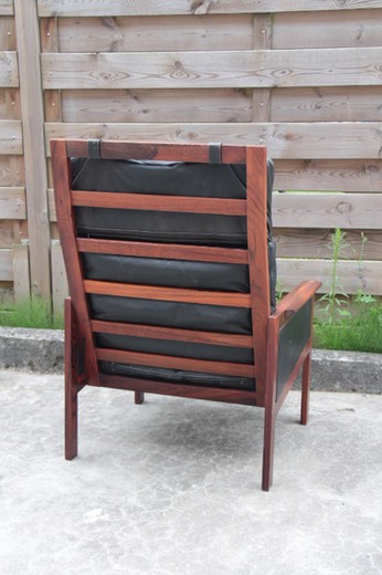 мебель антик - кресло из кожи