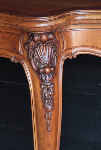 antique console in spanish style