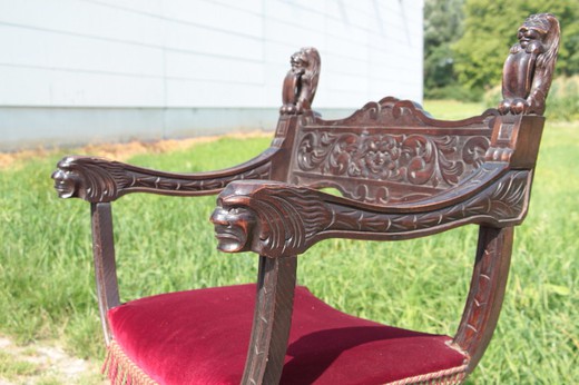 vintage chairs in renaissance style
