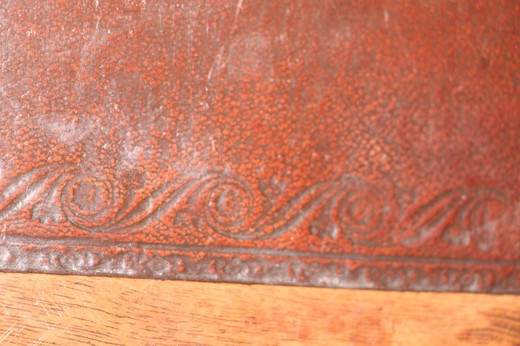 мебель антик - кожаный стол ар-нуво