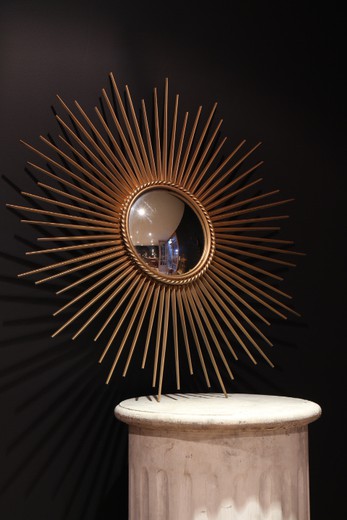 антикварное зеркало солнце, 20 век