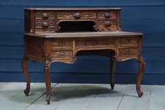 Walnut Louis XV desk