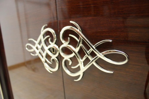 винтажная мебель - сервант из палисандра и мрамора, 20 век