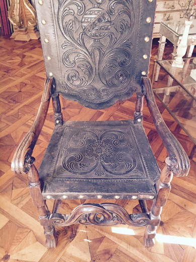 антикварное кожаное кресло трон, португалия