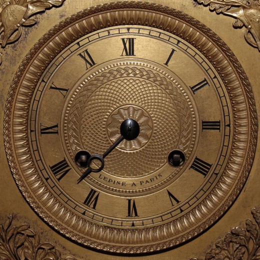 часы настольные из бронзы с золочением, 19 век, антиквариат