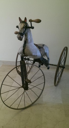 трехколесный велосипед из металла и дерева, антиквариат