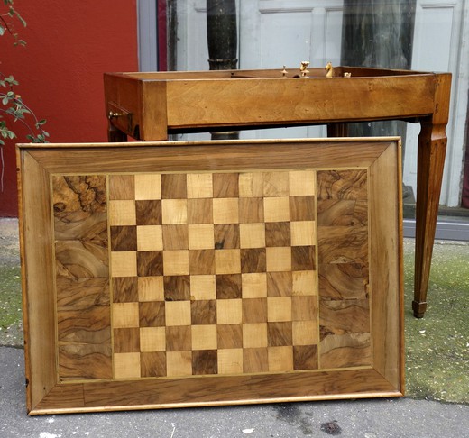 винтажная мебель - игральный стол для шашек и шахмат, 18 век