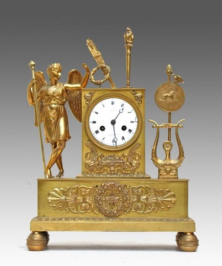 антикварные часы из бронзы с позолотой карл 5