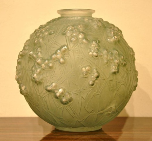 антикварная ваза из стекла в стиле ар-деко, 20 век