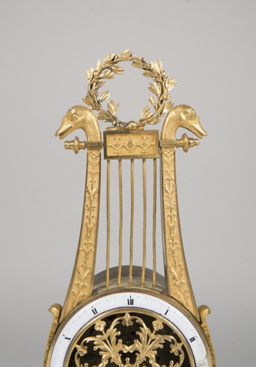 старинные настольные часы из бронзы с золочением, 19 век