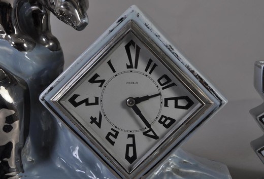 антикварные часы медведи из фарфора и эмали, 20 век, ар деко