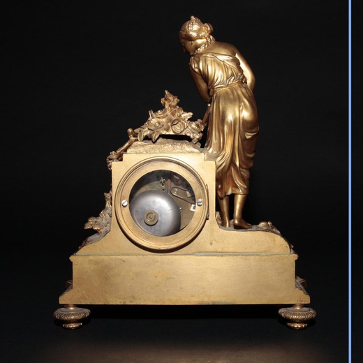 антикварные настольные часы из бронзы с золочением, 19 век