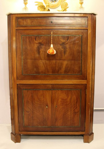 антикварная мебель - секретер из дерева и мрамора, начало 19 века