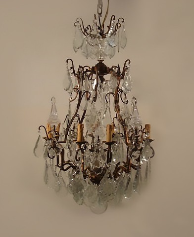 vintage 9 lihgt chandelier