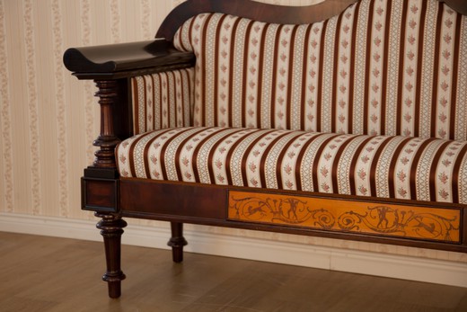 винтажная мебель - диван из красного дерева