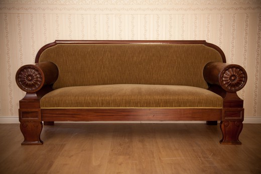 антикварная мебель - диван в стиле бидермайер