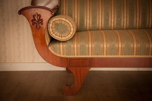 винтажная мебель - диван бидермайер, 1900 год