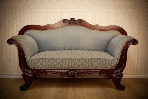 антикварный диван из красного дерева, 19 век