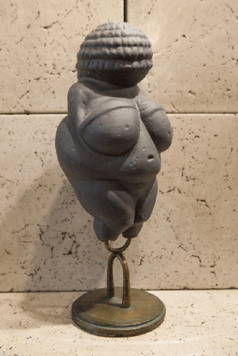 sculpture of Willendorf's woman