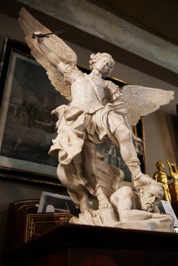 антикварная скульптура михаил архангел