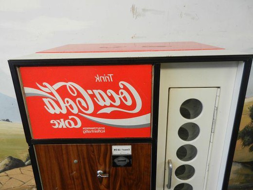 антикварный автомат coca-cola