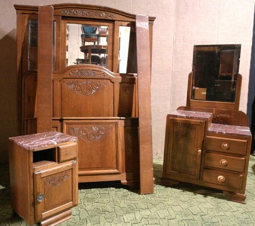 антикварная мебель - спальный гарнитур