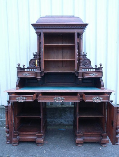 старинная мебель - кабинет в стиле ренессанс
