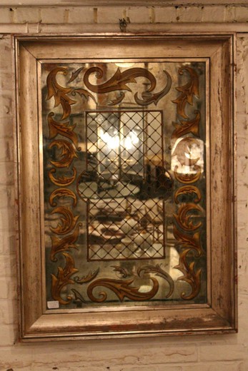 антикварное зеркало 20 век