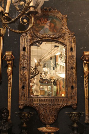 антикварное зеркало с инкрустацией