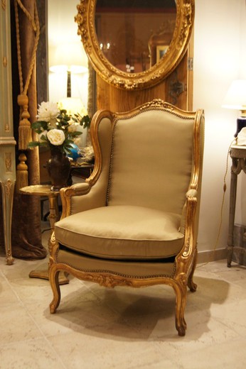 кресло из золоченого дерева в стиле людовик 15, антиквариат