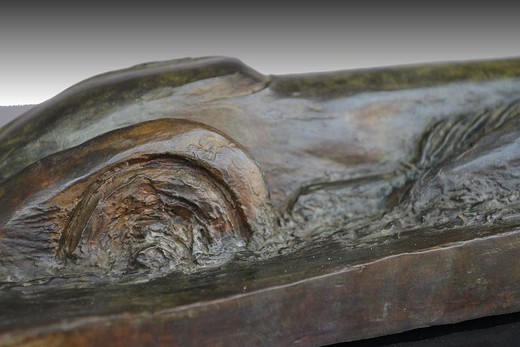 старинная бронзовая скульптура болид бугатти, ар-деко стиль