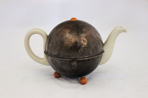 старинный чайный набор - молочник и сахарница из чугуна и керамики