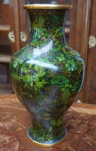 Антикварная ваза