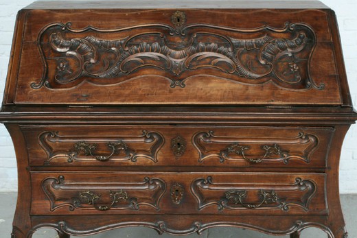 винтажный стол бюро в стиле луи 15 из ореха, 19 век