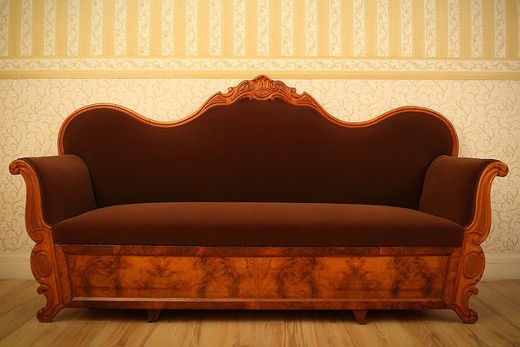 Старинный диван - купить антикварную мебель в Москве - интернет магазин