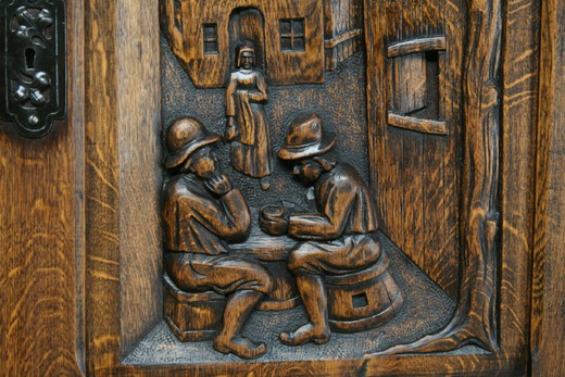 винтажная мебель - буфет брейгель из дуба, начало 20 века