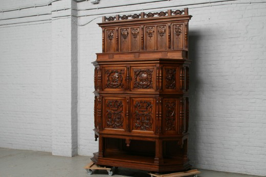 антикварный готический кабинет из ореха, 19 век